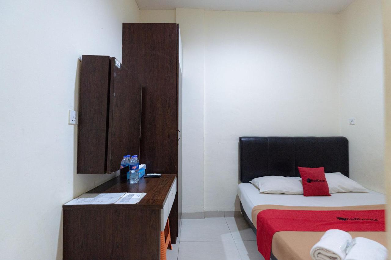 Reddoorz At Nagoya Indah Batam Hotel Екстериор снимка